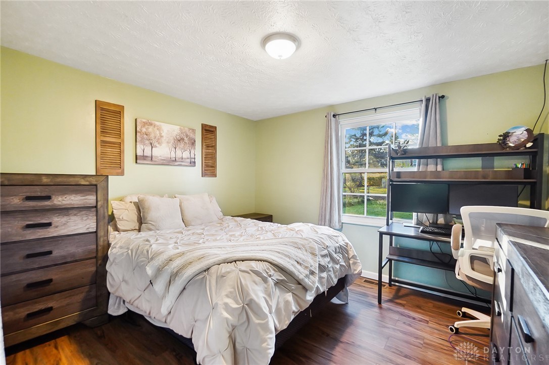 11365 Pippin Road Cincinnati, OH 45251 - Photo 11 of 22 Gallery Image 11