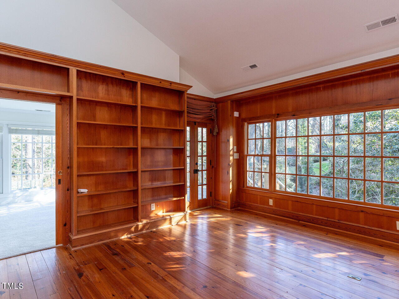 110 Pasquotank Drive Raleigh, NC 27609 - Photo 22 of 49 019-1280x960-den-or-study