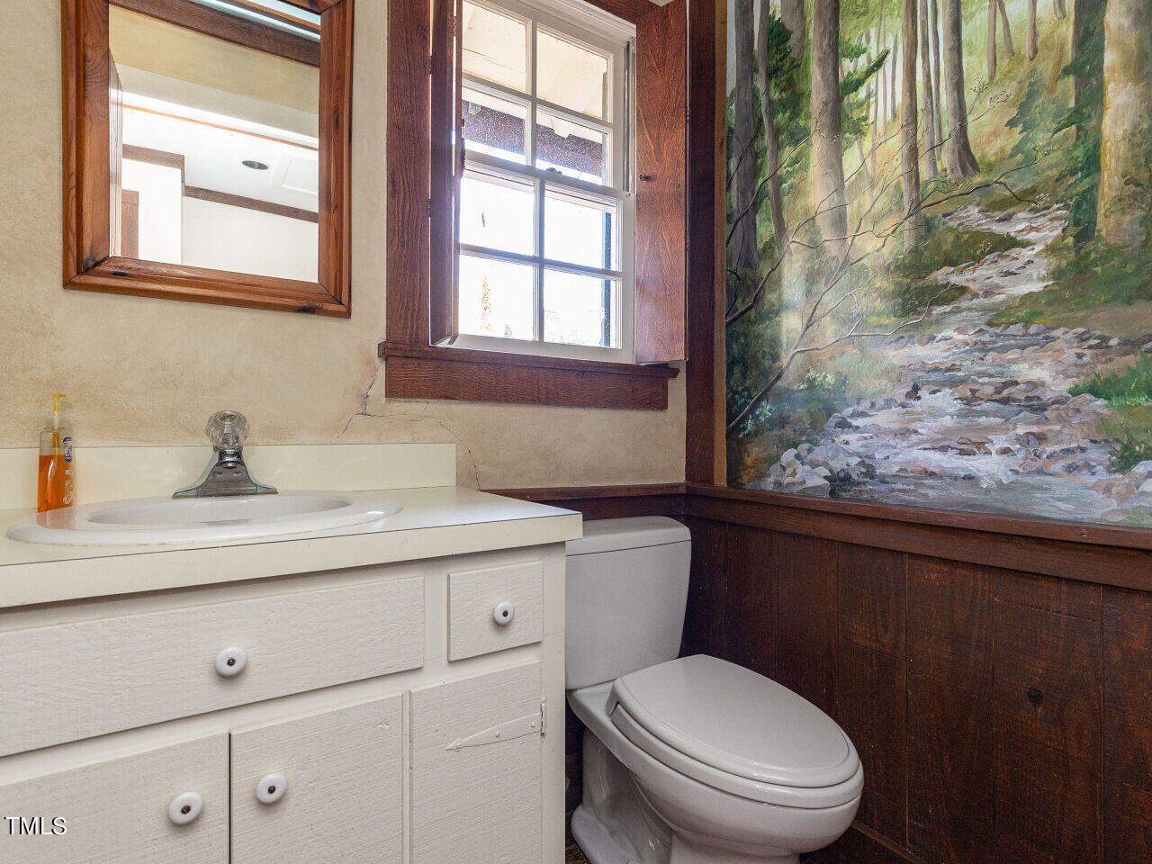 110 Pasquotank Drive Raleigh, NC 27609 - Photo 43 of 49 005-1280x960-half-bath