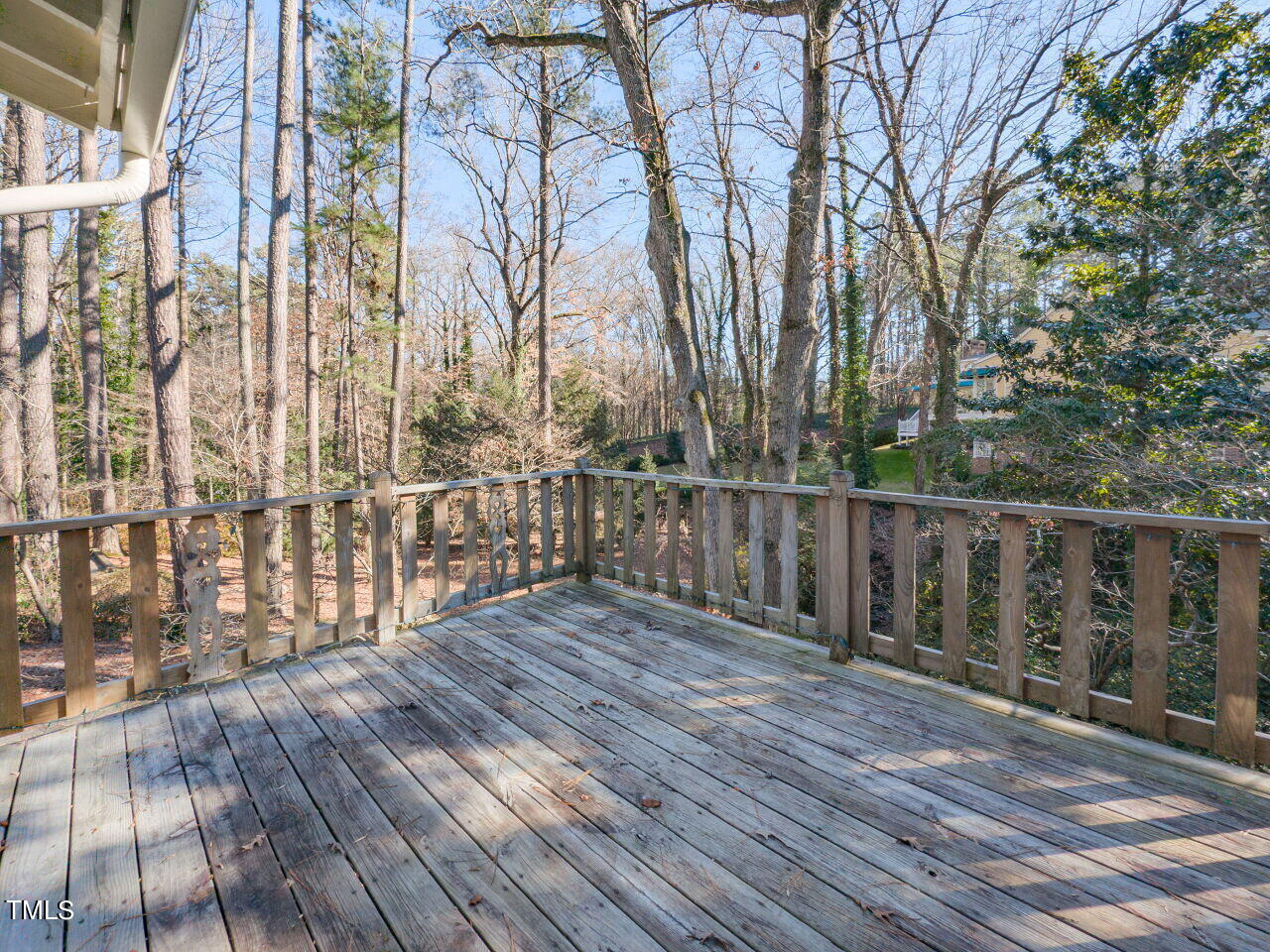 110 Pasquotank Drive Raleigh, NC 27609 - Photo 44 of 49 052-1280x960-deck-backyard