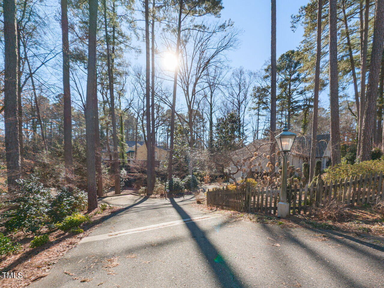 110 Pasquotank Drive Raleigh, NC 27609 - Photo 46 of 49 054-1280x960-driveway
