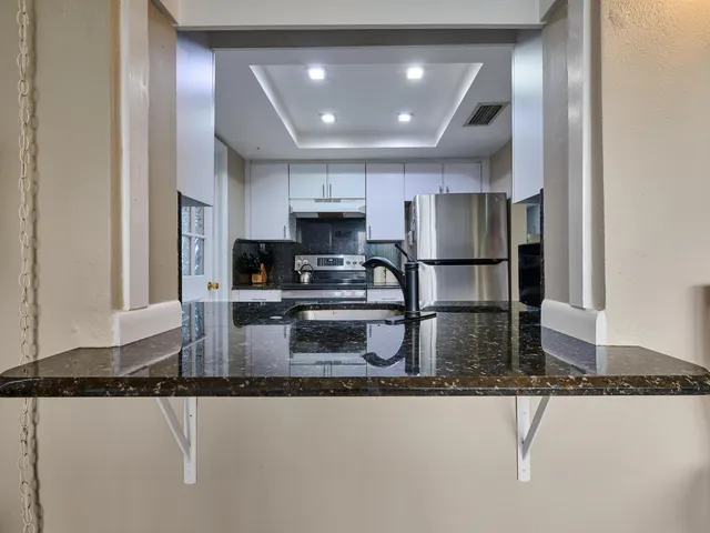 $2,000 | 519 Southwest 18th Street, Boynton Beach, FL 33426