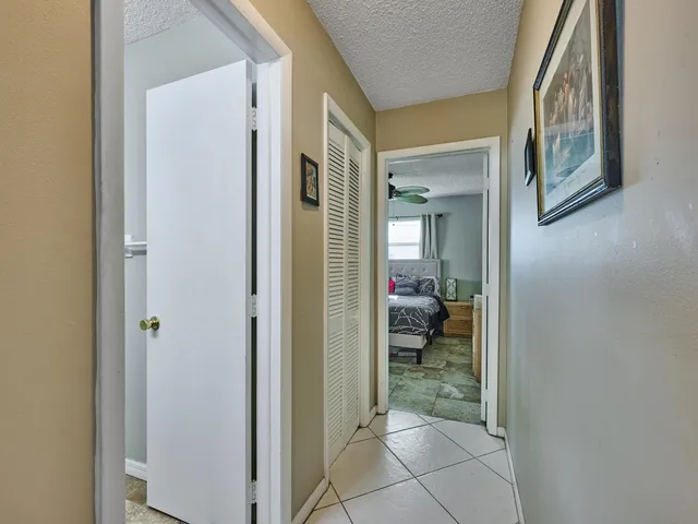 $2,000 | 519 Southwest 18th Street, Boynton Beach, FL 33426