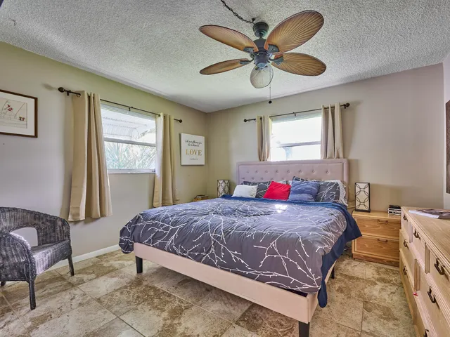 $2,000 | 519 Southwest 18th Street, Boynton Beach, FL 33426