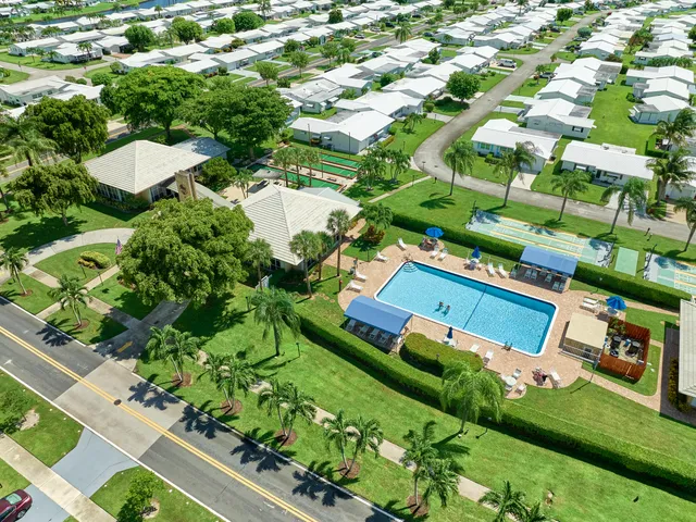 $2,000 | 519 Southwest 18th Street, Boynton Beach, FL 33426