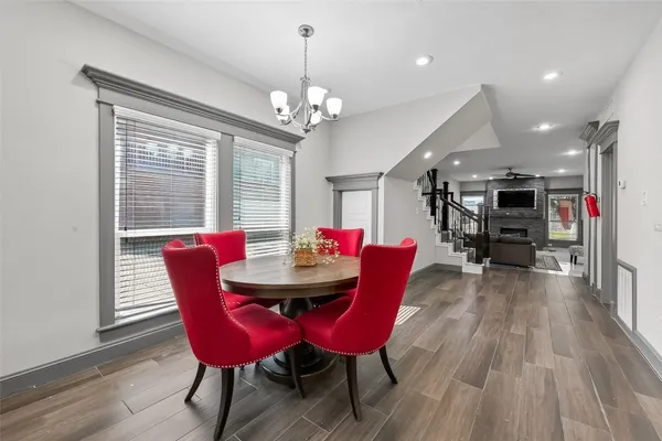 $2,495 | 11280 Braes Forest Drive, Unit 406, Houston, TX 77071