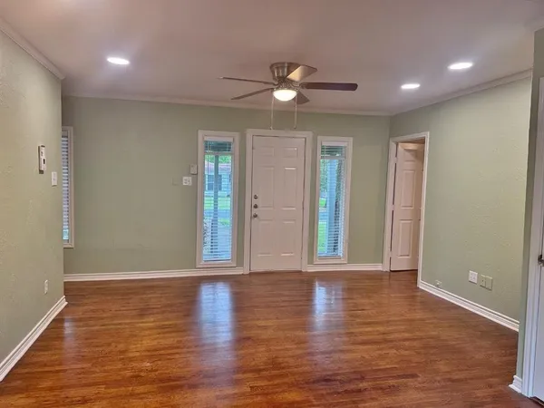 $2,995 | 8823 San Benito Way, Dallas, TX 75218