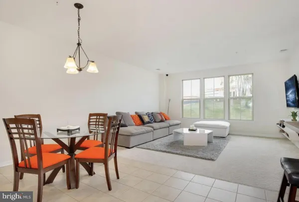 $2,850 | 9222 Landon House Way, Frederick, MD 21704