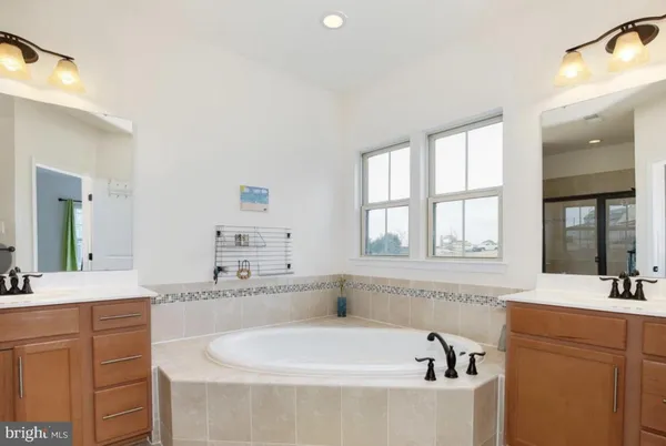 $2,850 | 9222 Landon House Way, Frederick, MD 21704