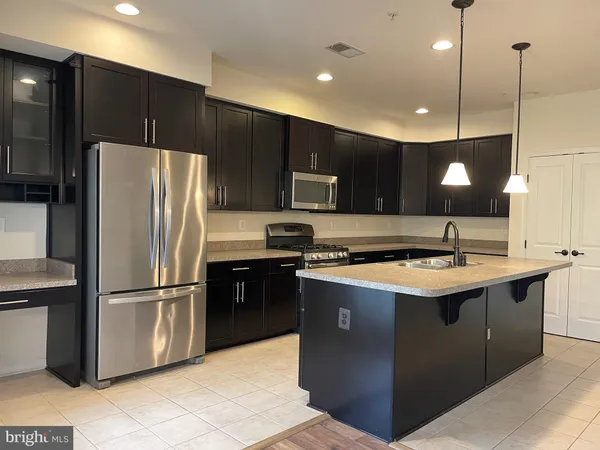 $2,850 | 9222 Landon House Way, Frederick, MD 21704