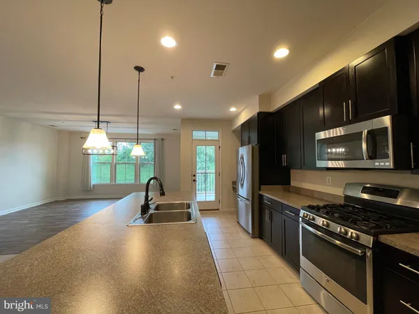 $2,850 | 9222 Landon House Way, Frederick, MD 21704