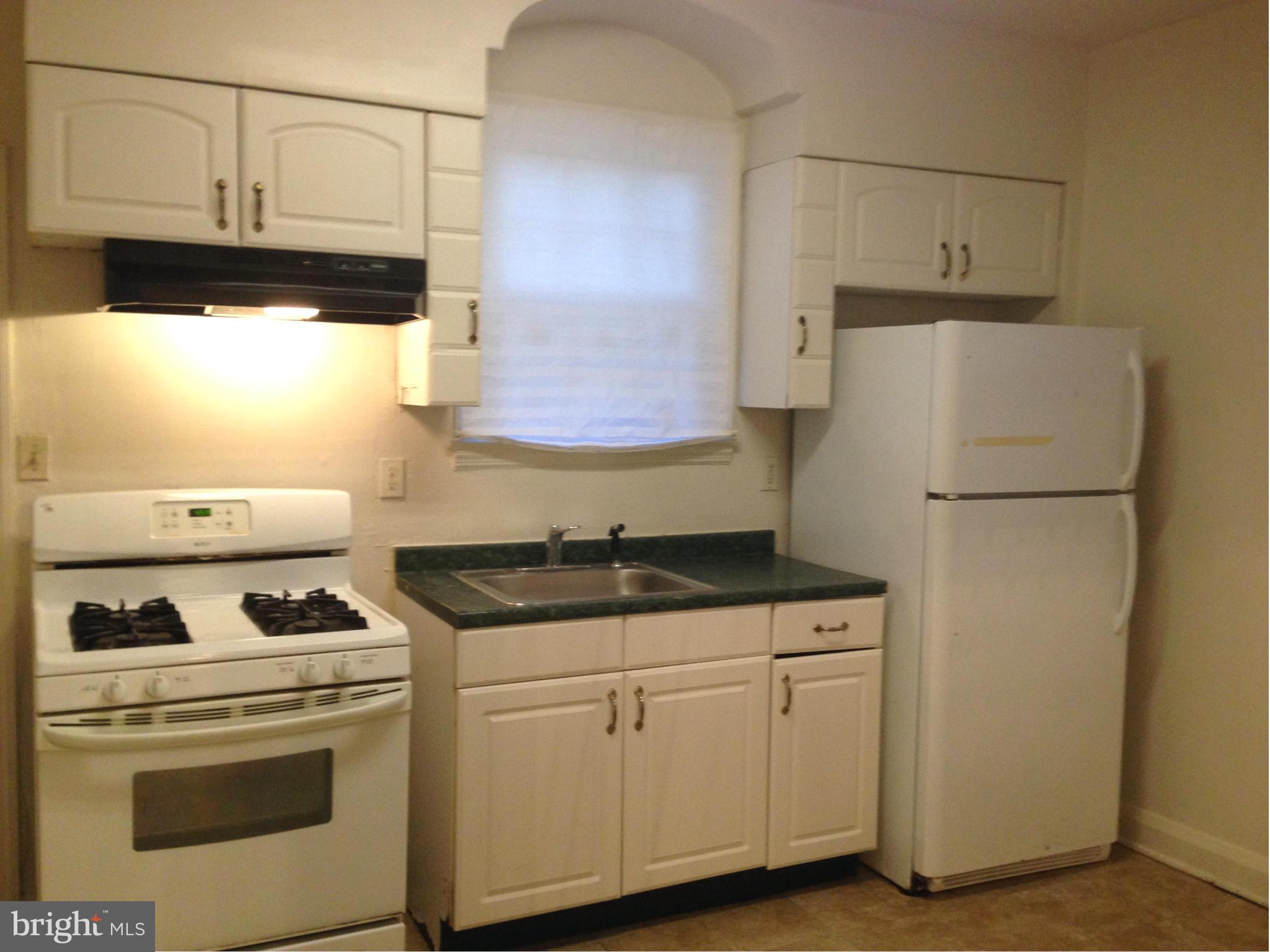 505 East Cold Spring Lane Baltimore, MD 21212 - Photo 7 of 16 Kitchen