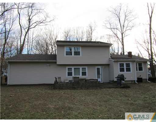 22 Carter Road East Brunswick, NJ 08816 - Photo 2 of 13 Gallery Image 2