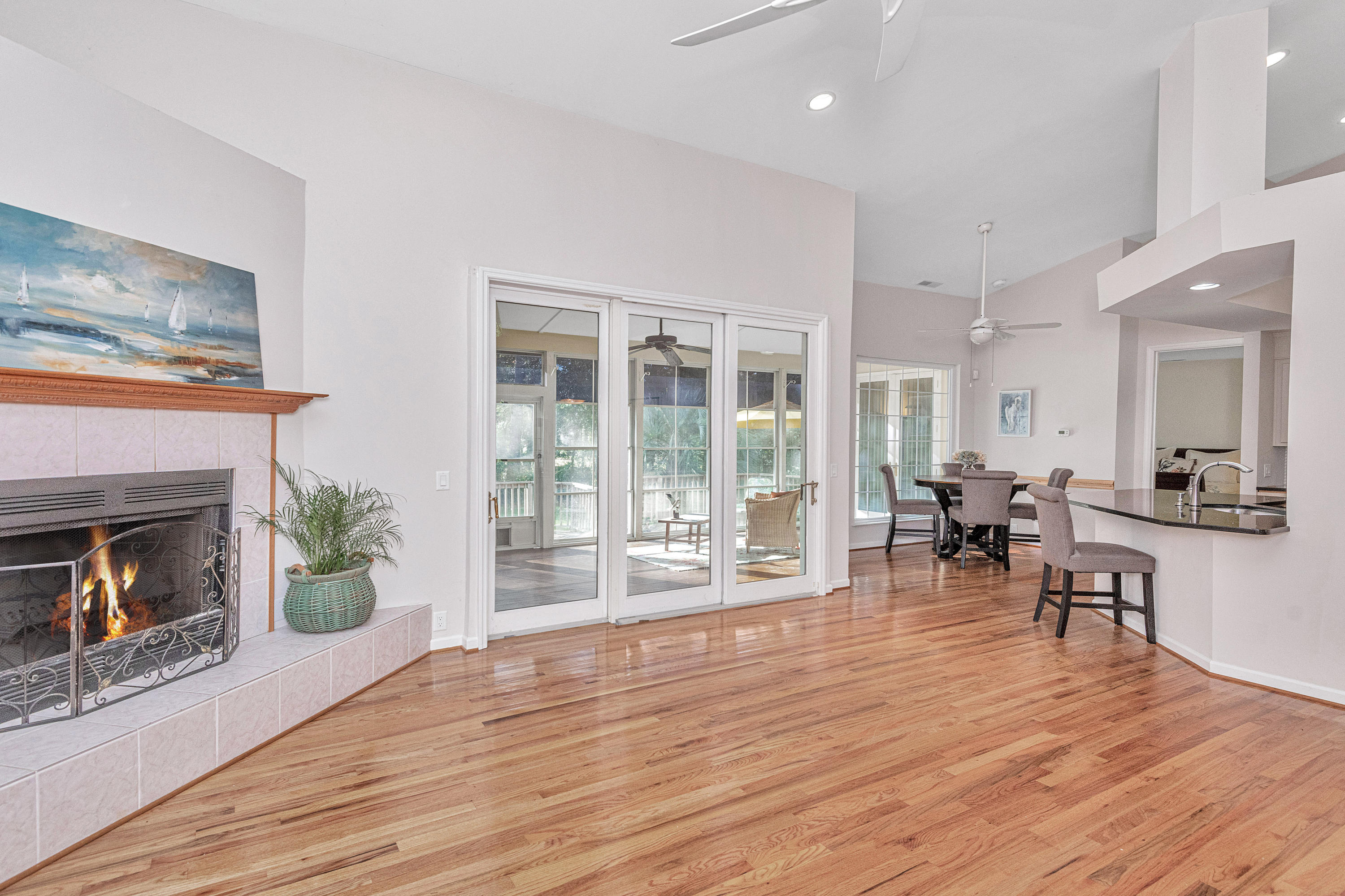 3347 River Landing Road Johns Island, SC 29455 - Photo 11 of 49 Living Room