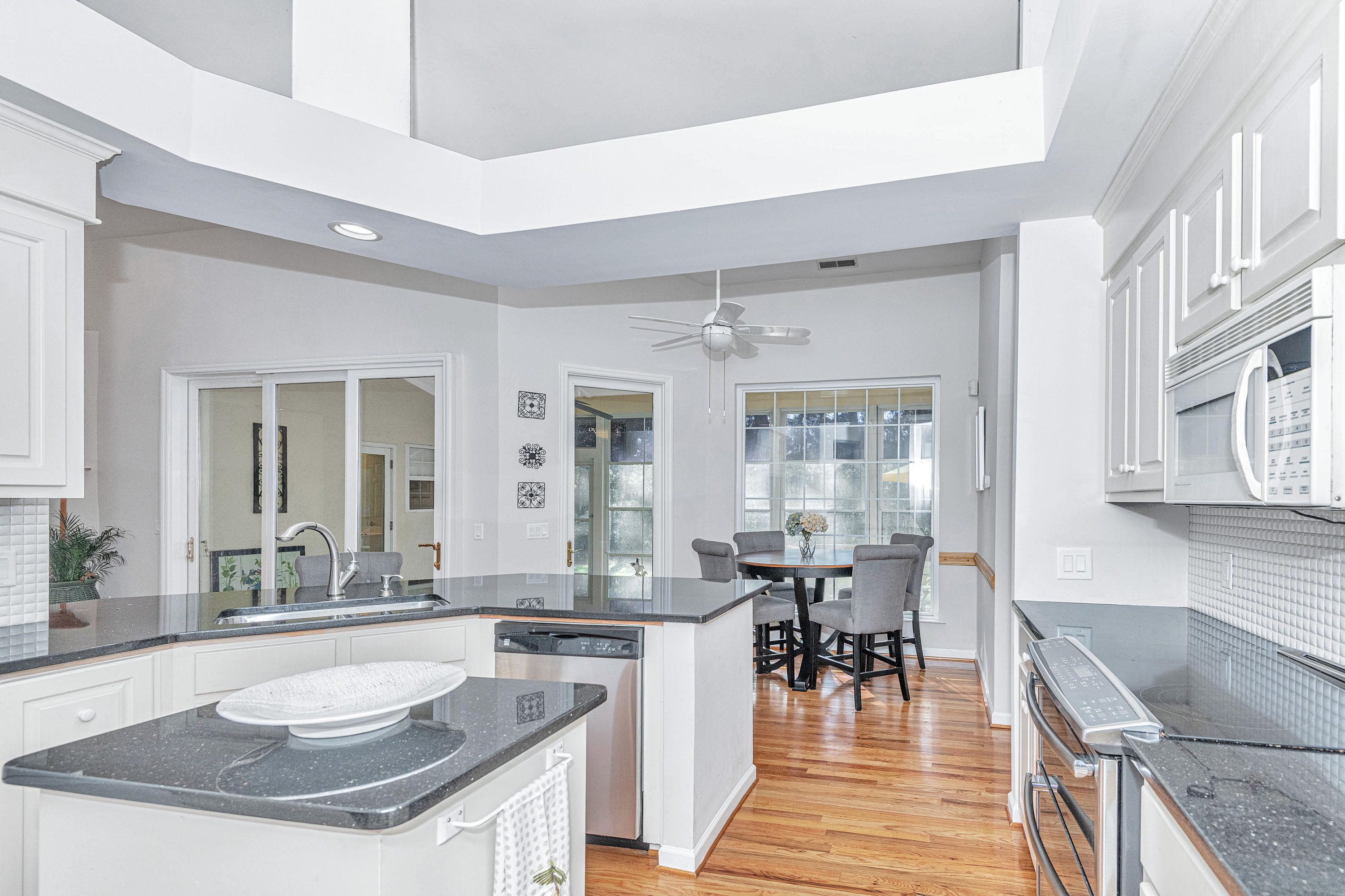 3347 River Landing Road Johns Island, SC 29455 - Photo 14 of 49 Kitchen