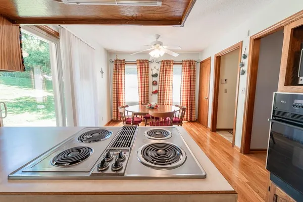 $399,900 | 5116 Northwest Walden Drive, Kansas City, MO 64151