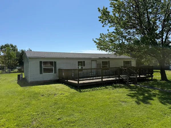 $49,900 | 314 1/2 East Seminary Avenue, Onarga, IL 60955