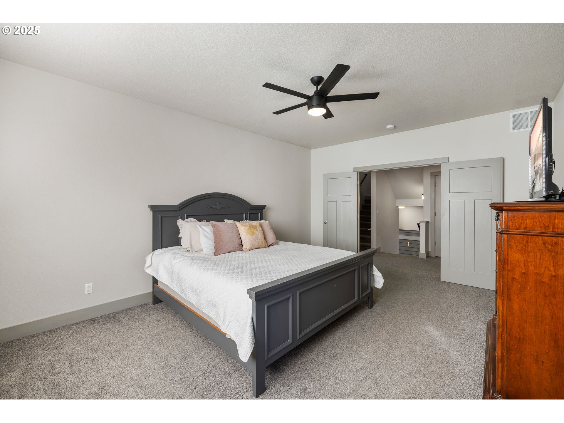 14695 South Thayer Road Oregon City, OR 97045 - Photo 8 of 23