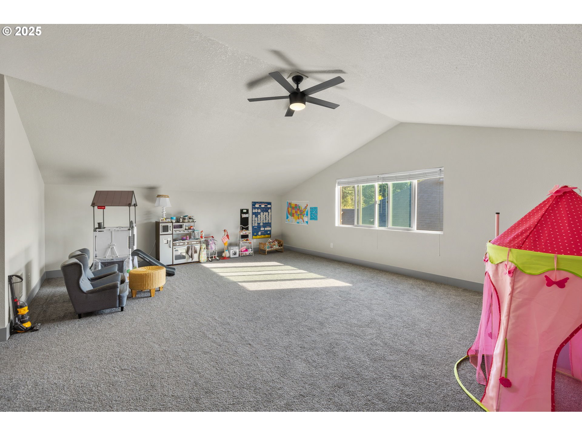 14695 South Thayer Road Oregon City, OR 97045 - Photo 9 of 23