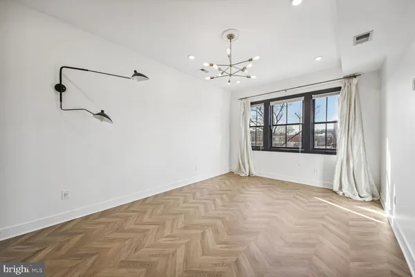 $3,300 | 2012 D Street Northeast, Unit 3, Washington, DC 20002