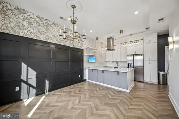 $3,300 | 2012 D Street Northeast, Unit 3, Washington, DC 20002