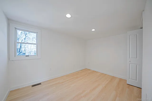 $569,990 | 27 Atlantic Drive, Sound Beach, NY 11789