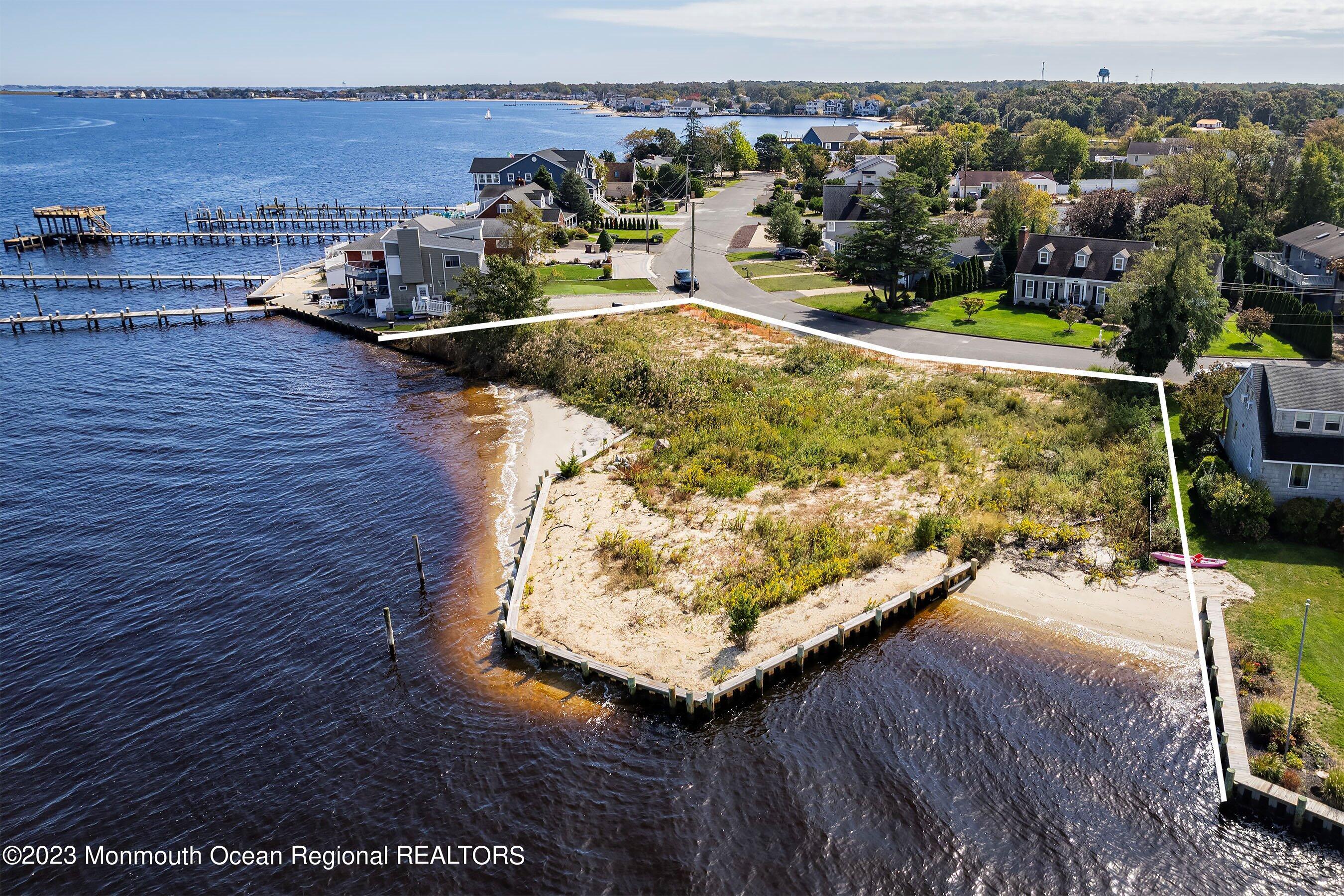 36 Cove Road West Bayville, NJ 08721 - Photo 23 of 24 23-Rear Right 1 with Outline 1