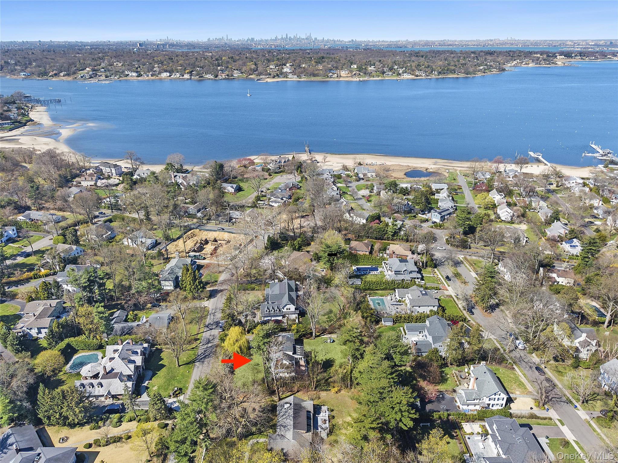 6 Luquer Road Manhasset, NY 11030 - Photo 13 of 16 Aerial View