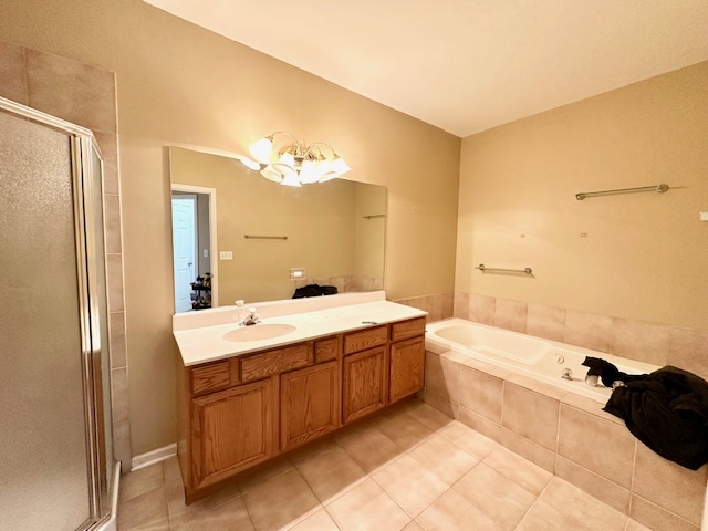 749 St Johns Place Addison, IL 60101 - Photo 14 of 22 Gallery Image 14