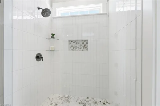 $592,157 | 278 Sandpiper Drive, Lexington, NC 27295