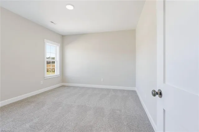 $592,157 | 278 Sandpiper Drive, Lexington, NC 27295