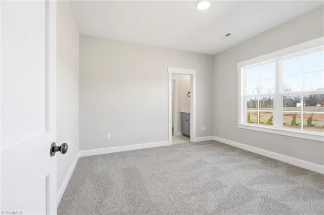 $592,157 | 278 Sandpiper Drive, Lexington, NC 27295