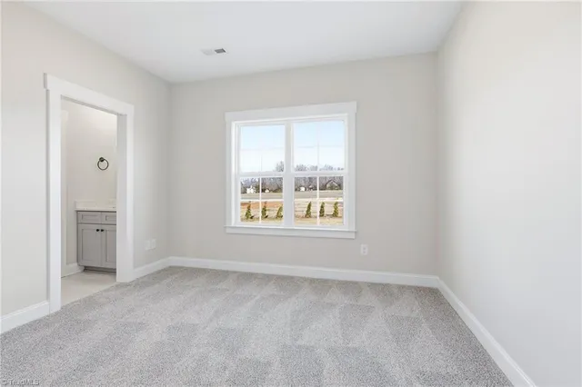 $592,157 | 278 Sandpiper Drive, Lexington, NC 27295