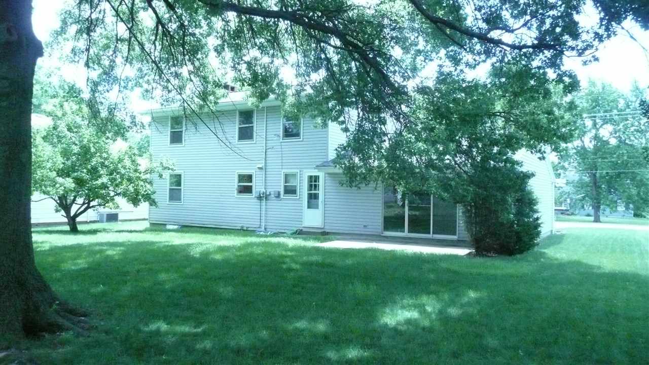 810 Flaxmill Road Huntington, IN 46750 - Photo 18 of 23 Gallery Image 18