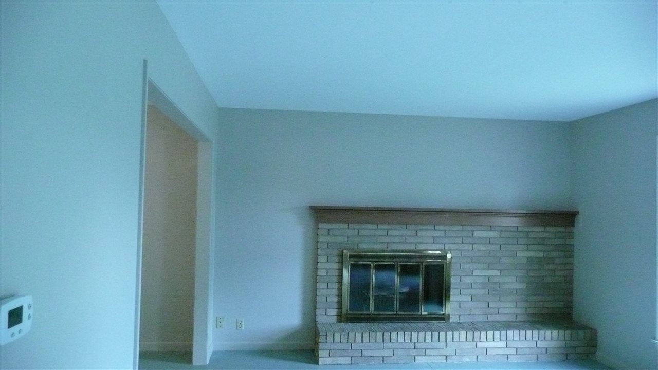 810 Flaxmill Road Huntington, IN 46750 - Photo 5 of 23 Gallery Image 5