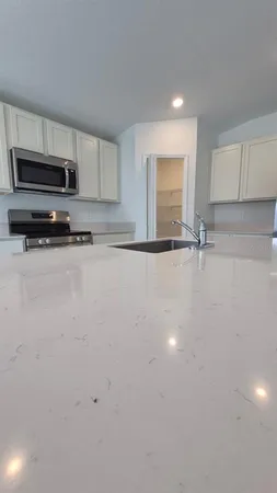 $1,990 | 2913 Yukon Trail Dr Lake, Haines City, FL 33844