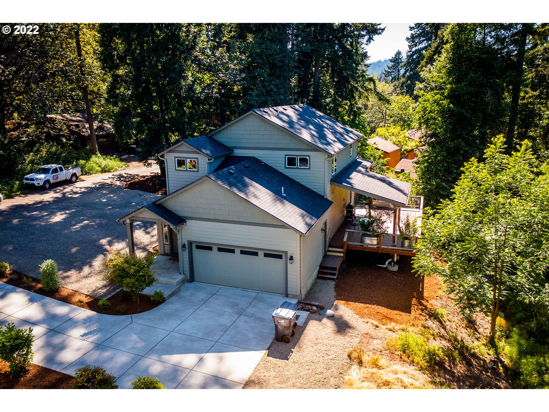 1345 Skyline Park Loop Eugene, OR 97405 - Photo 28 of 31 a aerial view of a house with a yard