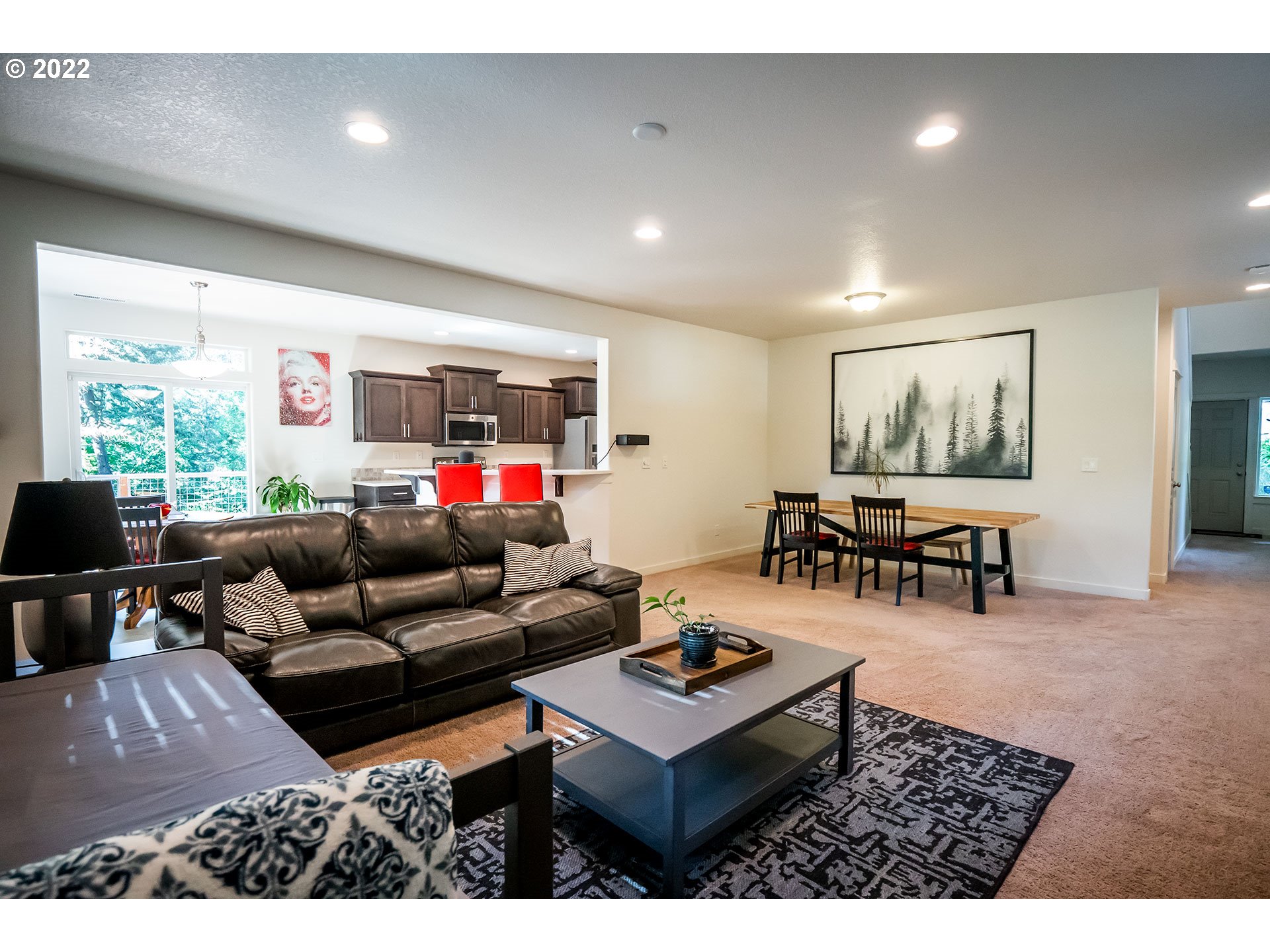 1345 Skyline Park Loop Eugene, OR 97405 - Photo 10 of 31 a living room with furniture and a flat screen tv
