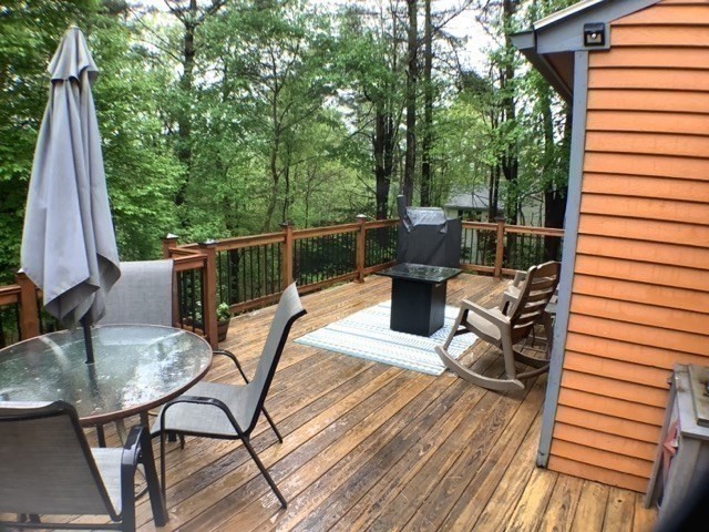 12 Old Farm Road Belchertown, MA 01007 - Photo 8 of 29 Gallery Image 8