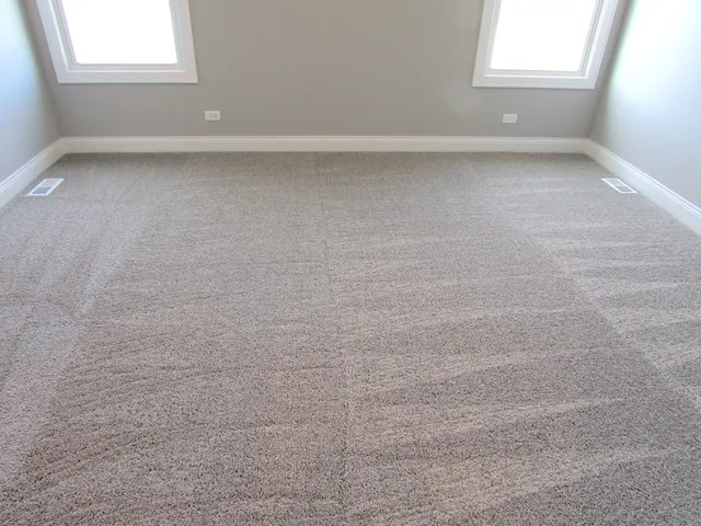 $2,195 | 994 Center Drive, Marengo, IL 60152