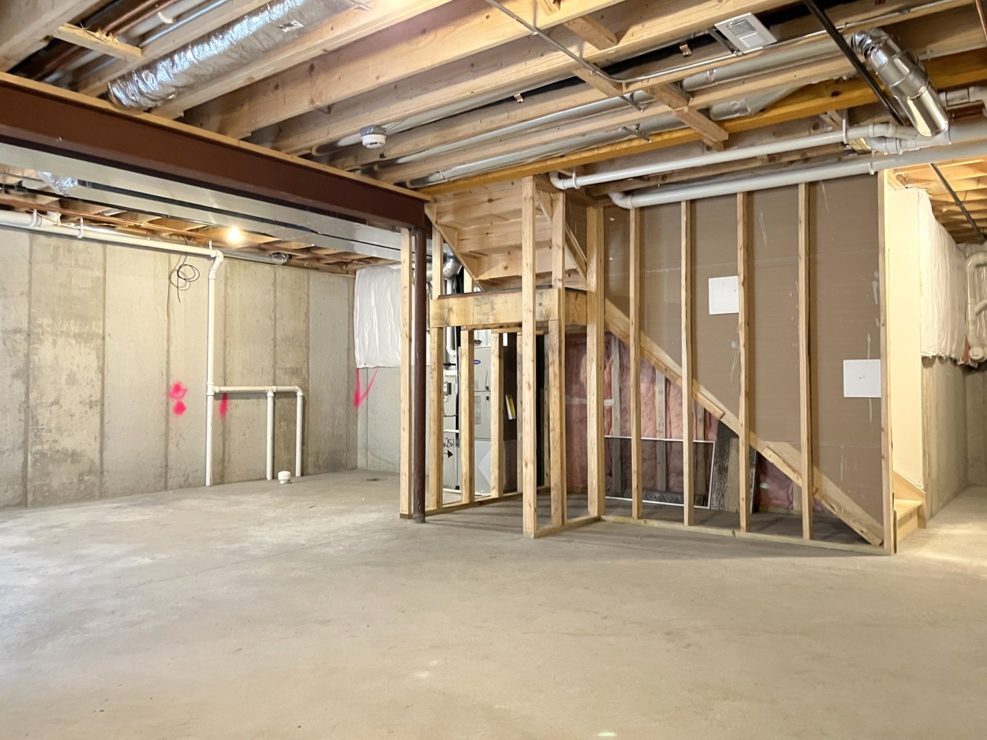 994 Center Drive Marengo, IL 60152 - Photo 21 of 23 a view of an front door