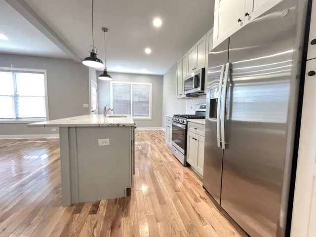 $2,195 | 994 Center Drive, Marengo, IL 60152