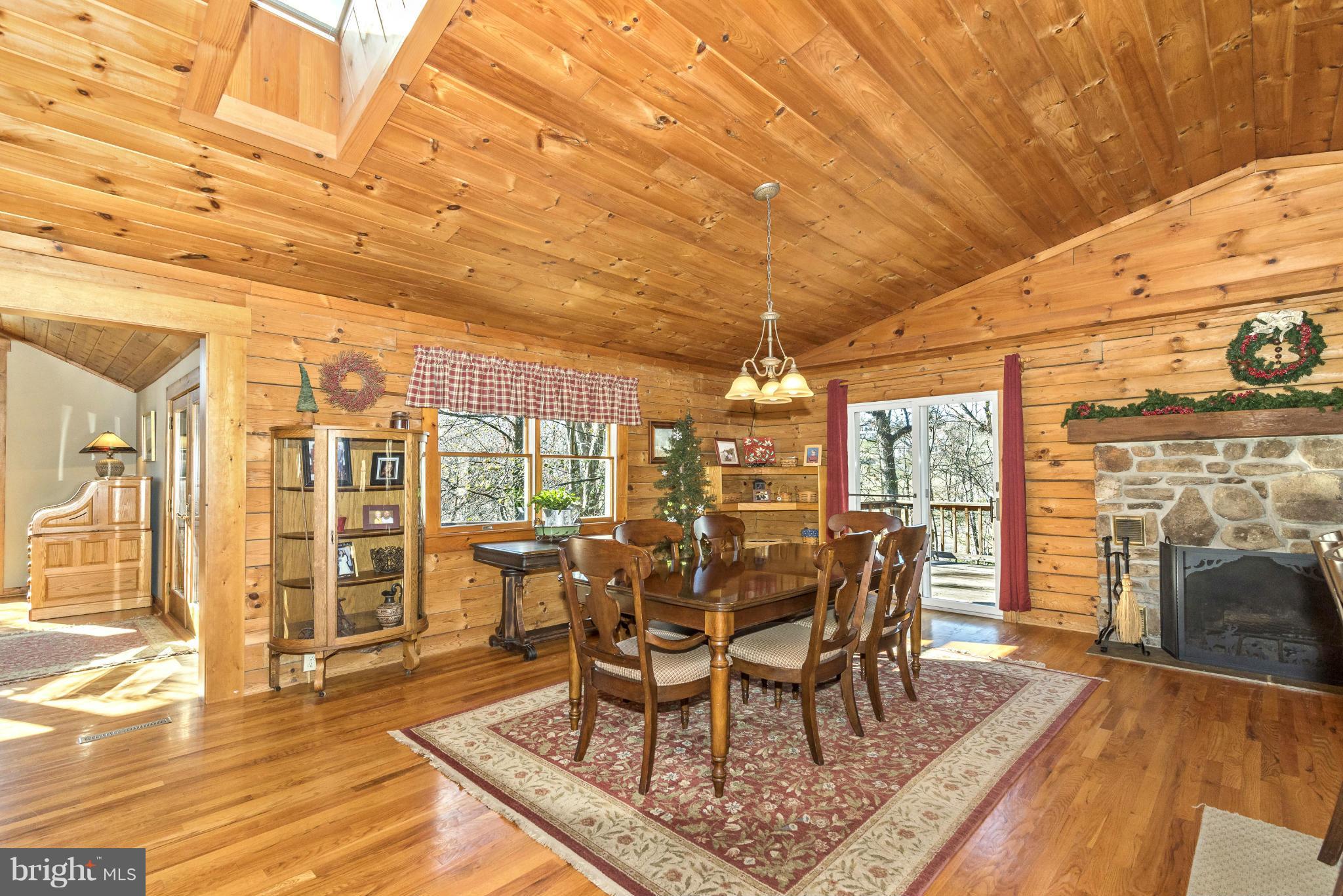 4706 Mt Zion Road Frederick, MD 21703 - Photo 17 of 30 Dining Room