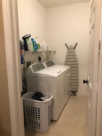 $3,100 | 16652 Southwest 71st Terrace, Unit 16652, Miami, FL 33193