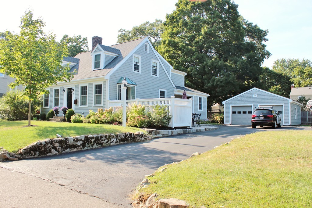 21 Butler Road Hingham, MA 02043 - Photo 1 of 27 Gallery Image 1