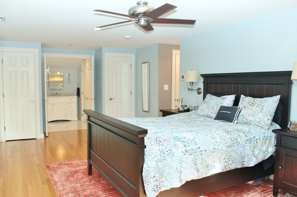 21 Butler Road Hingham, MA 02043 - Photo 18 of 27 Gallery Image 18