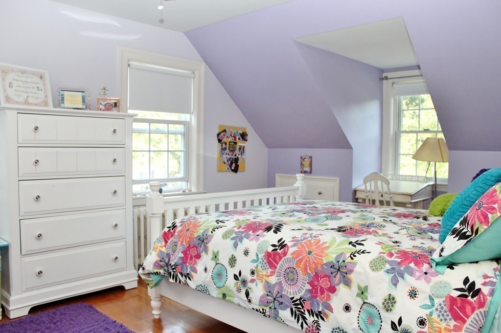 21 Butler Road Hingham, MA 02043 - Photo 19 of 27 Gallery Image 19