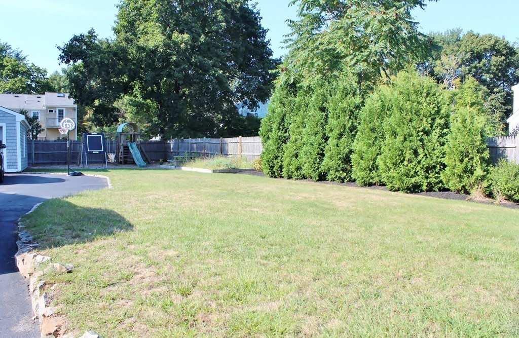 21 Butler Road Hingham, MA 02043 - Photo 26 of 27 Gallery Image 26