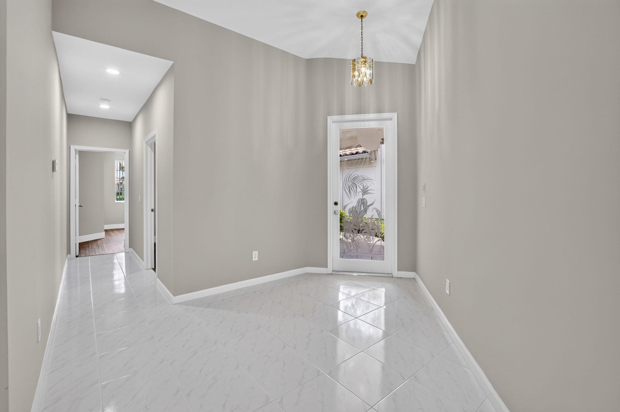 5183 Northwest 26th Circle Boca Raton, FL 33496 - Photo 8 of 88 7-web-or-mls-DSC_1225