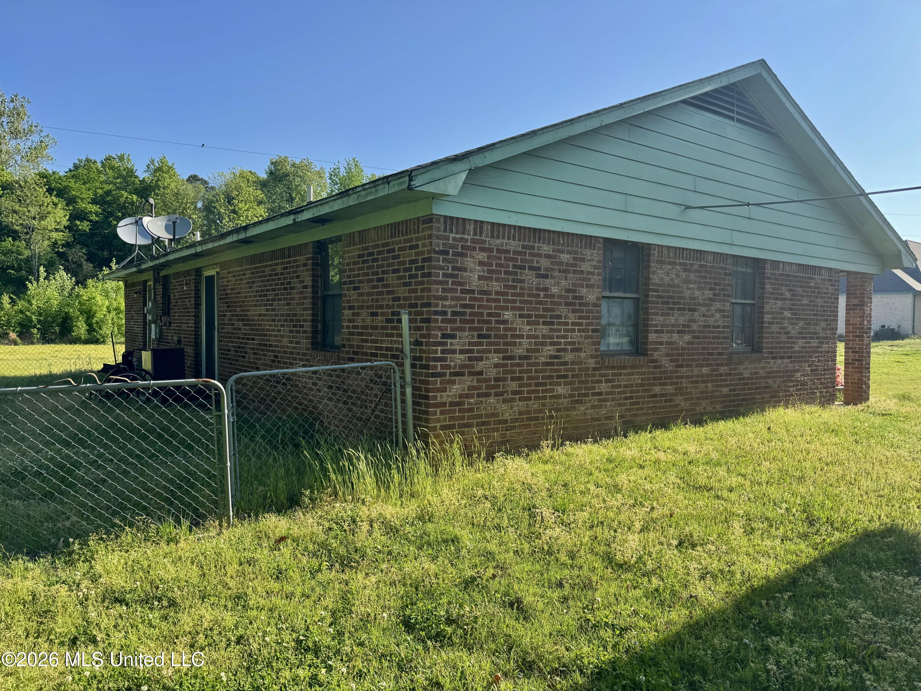 5855 Hacks Cross Road Olive Branch, MS 38654 - Photo 4 of 26 IMG_6550